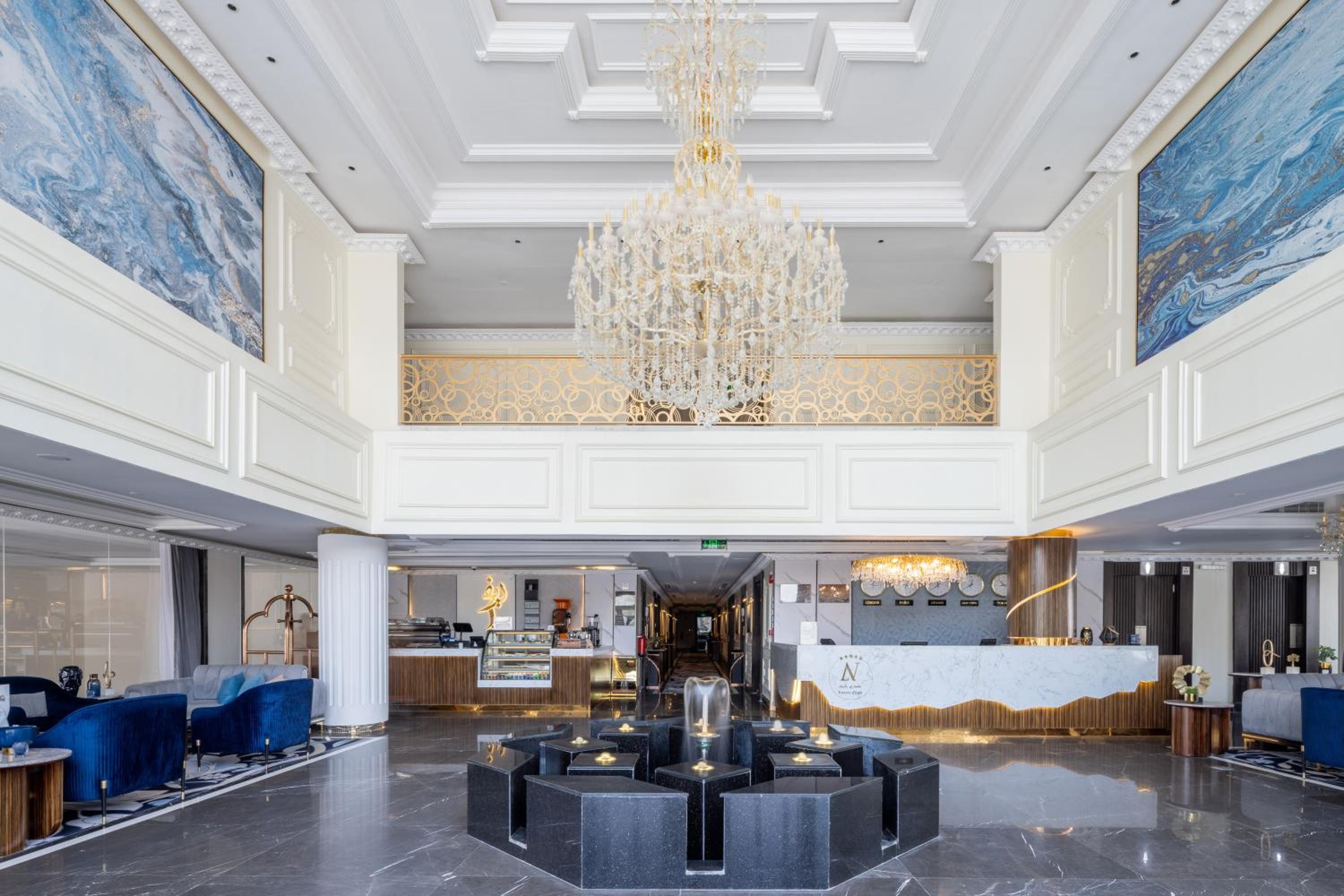 Фото Luxury Night Hotel