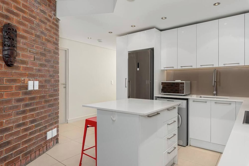 Фото The Rockwell Luxury Suites