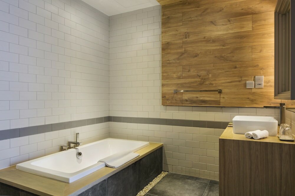 Фото Fusion Suites Sai Gon