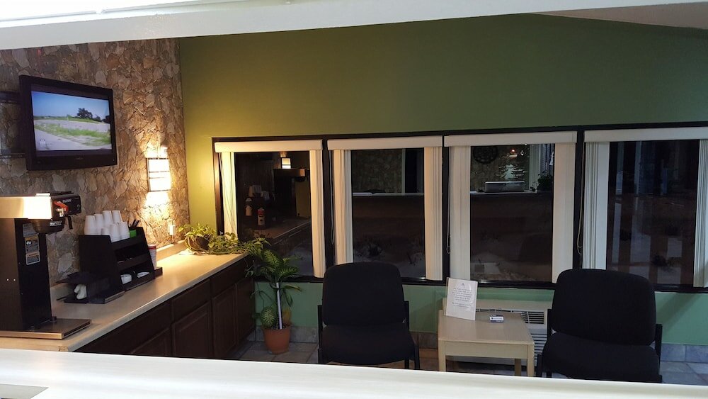 Фото Mentor Home Inn