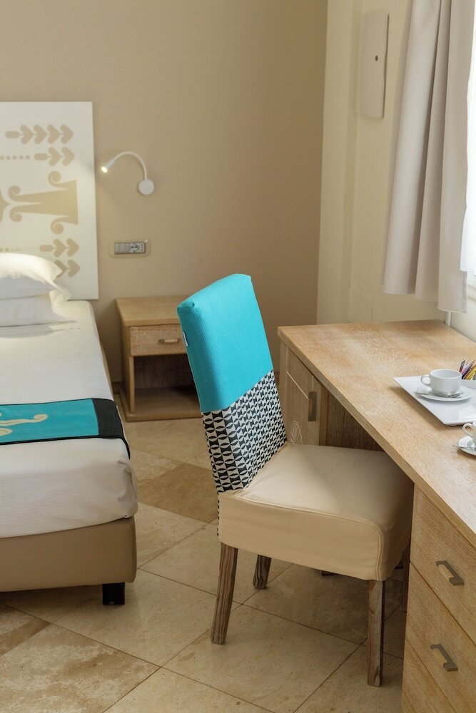 Фото Hotel Domomea