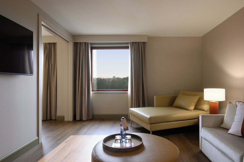 Фото Hotel Coimbra Aeminium, Affiliated by Meliá
