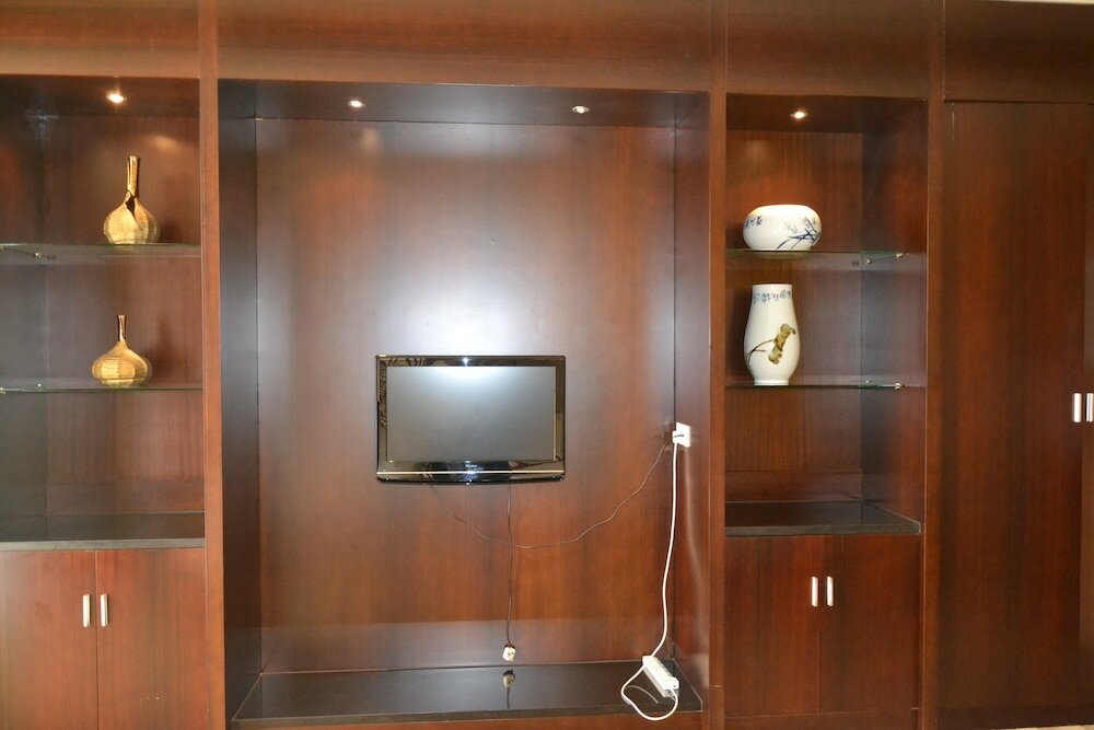 Фото Kololo Courts Hotel & Restaurant