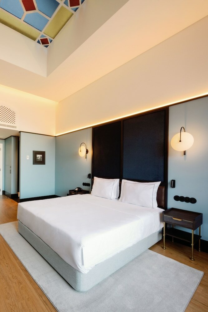 Фото The Editory Riverside Santa Apolonia