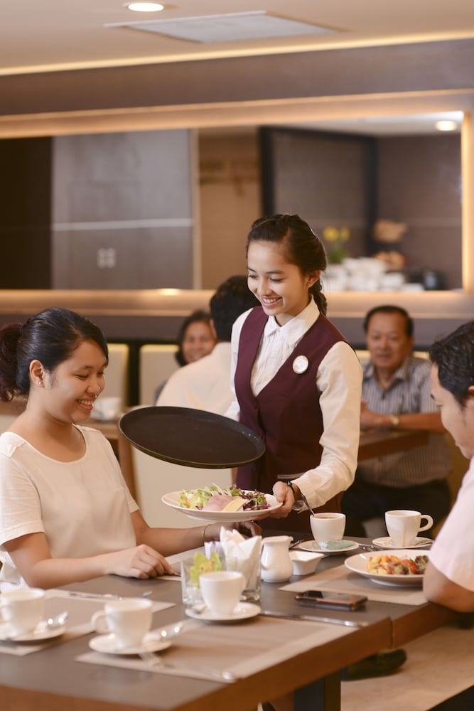 Фото Gk Central Hotel