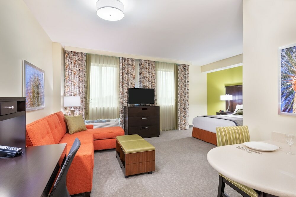 Фото Staybridge Suites Miami International Airport, an Ihg Hotel
