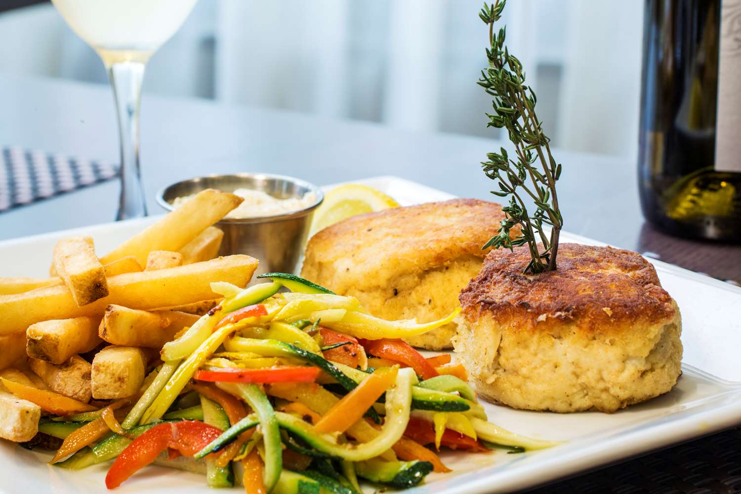 Фото DoubleTree by Hilton Hotel Largo-Washington Dc