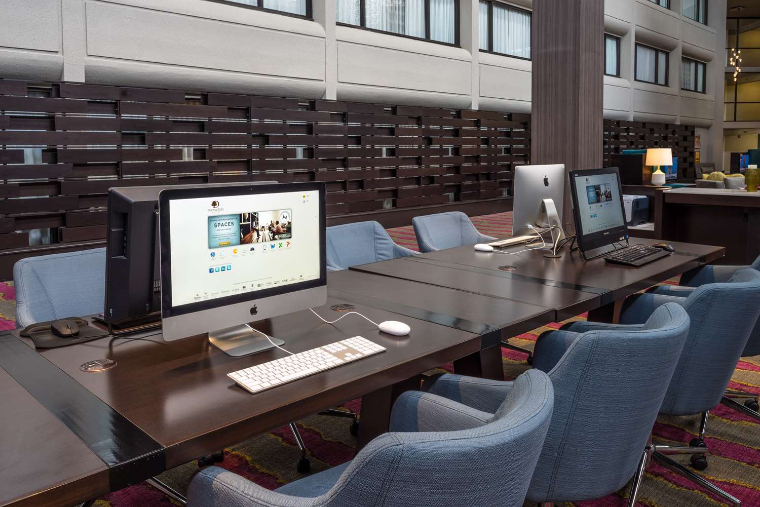 Фото DoubleTree by Hilton Hotel Austin Northwest Arboretum