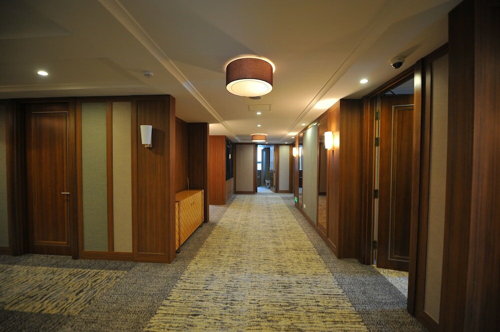 Фото Royal Mountain Hotel