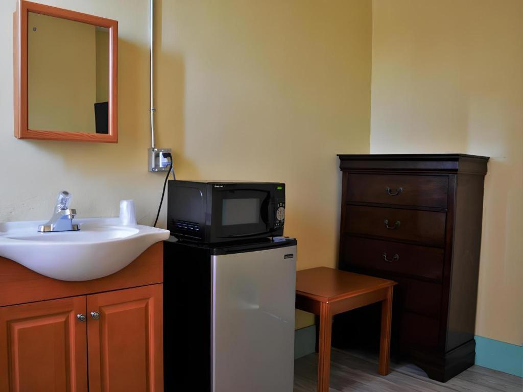 Фото Desmond Hotel