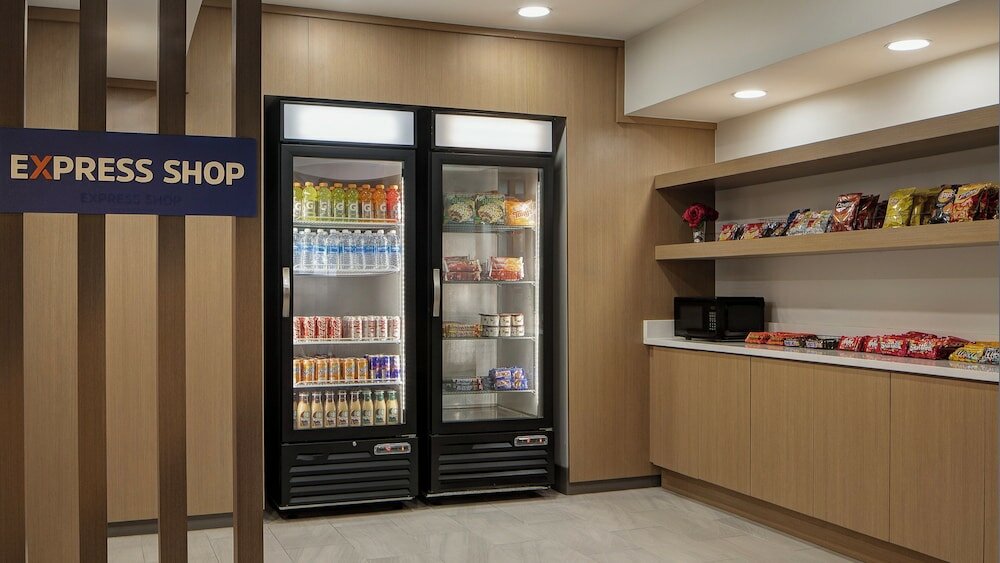 Фото Holiday Inn Dallas Market Center, an Ihg Hotel