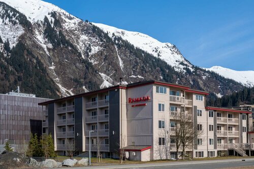 Внешний вид отеля Ramada by Wyndham Juneau в Джуно, фото 1