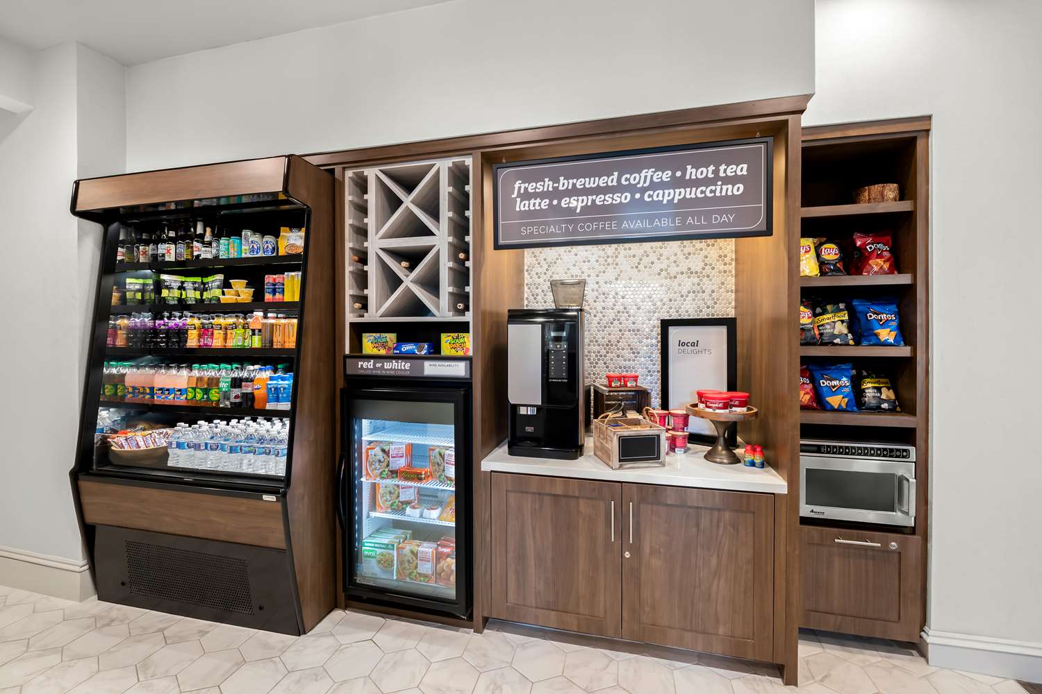 Фото Hilton Garden Inn Suffolk Riverfront