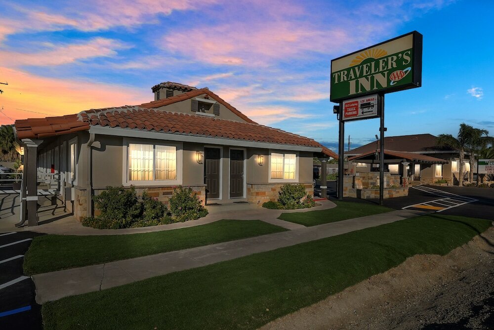Фото Traveler's Inn