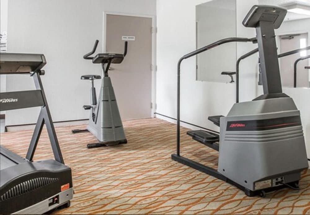 Фото Comfort Inn Mount Shasta Area