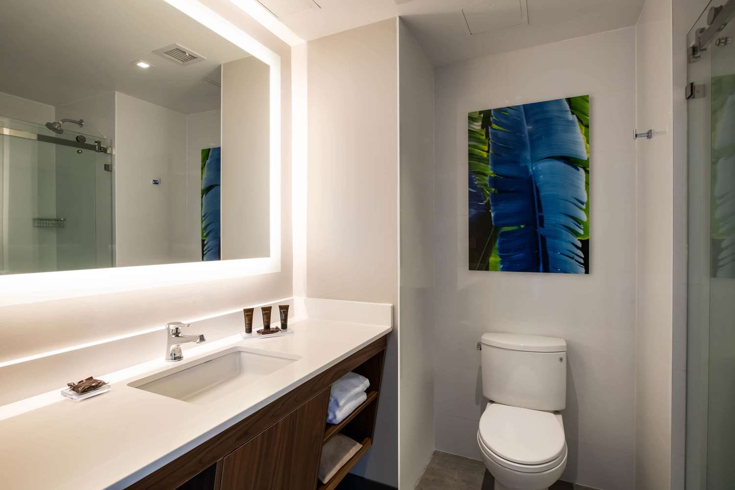 Фото Wingate by Wyndham Long Island City