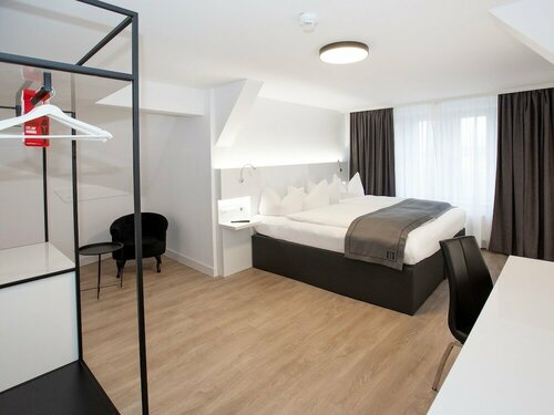 Гостиница Prinz Carl Parkhotel в Вормсе
