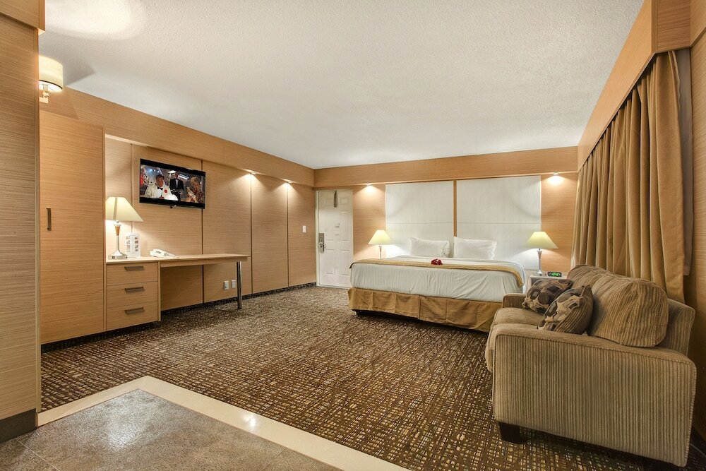 Фото Ocean Beach Club Hotel