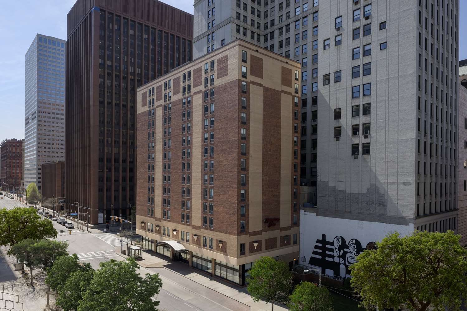 Фото Hampton Inn Cleveland-Downtown