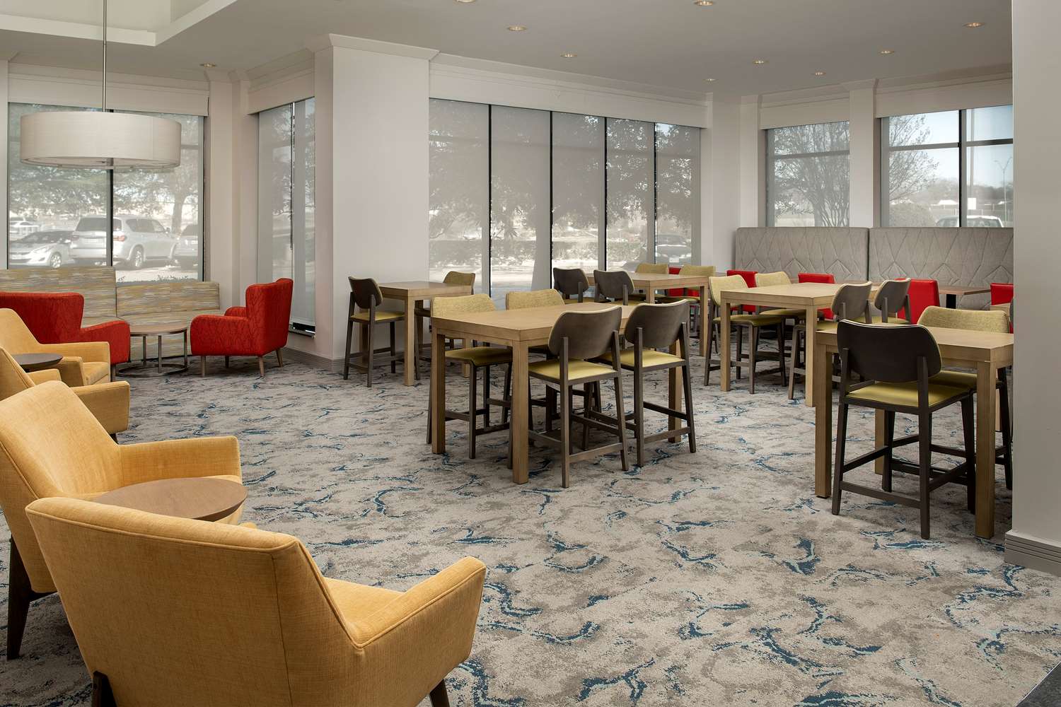 Фото Hilton Garden Inn Dallas/Duncanville