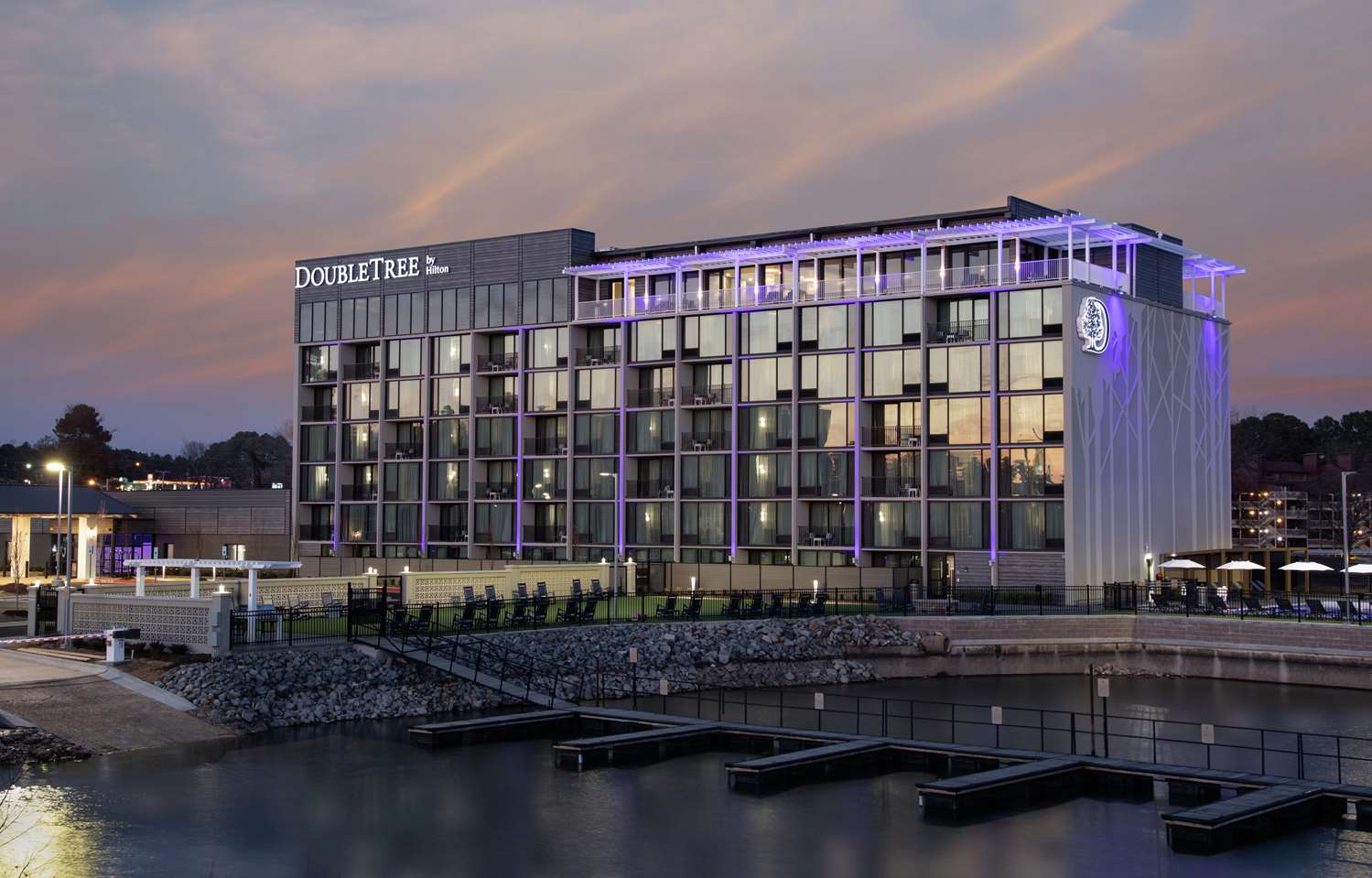 Фото DoubleTree by Hilton Hot Springs