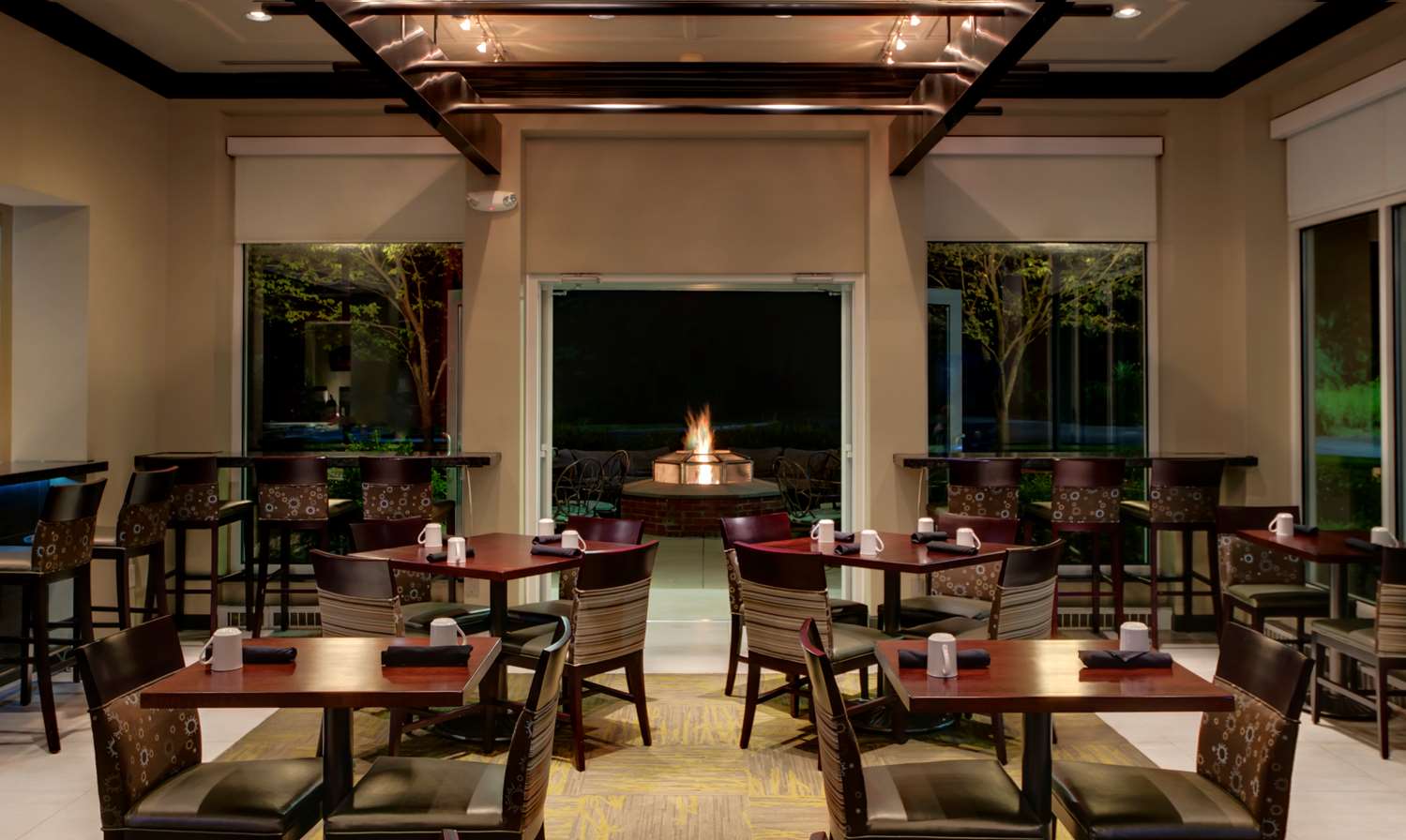 Фото Hilton Garden Inn Albany Airport