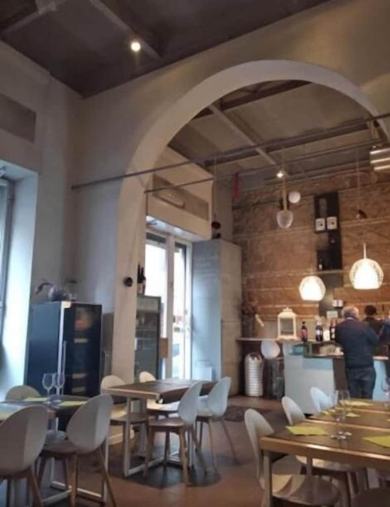 Фото Funny Palace Hostel