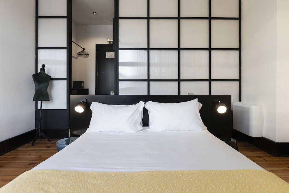 Фото The House of Sandeman Hostel & Suites