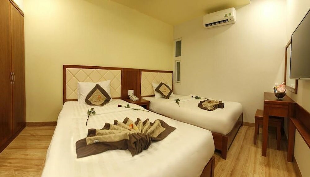 Фото Dana Sailing Hotel