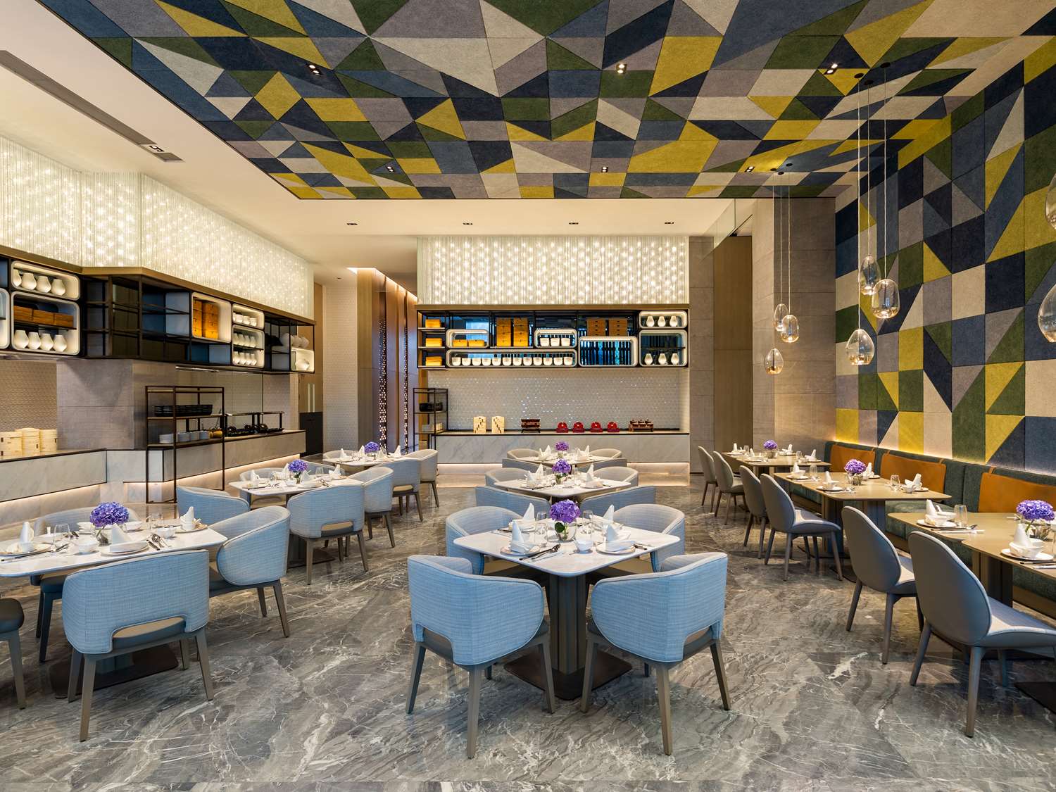 Фото DoubleTree by Hilton Kunming Airport