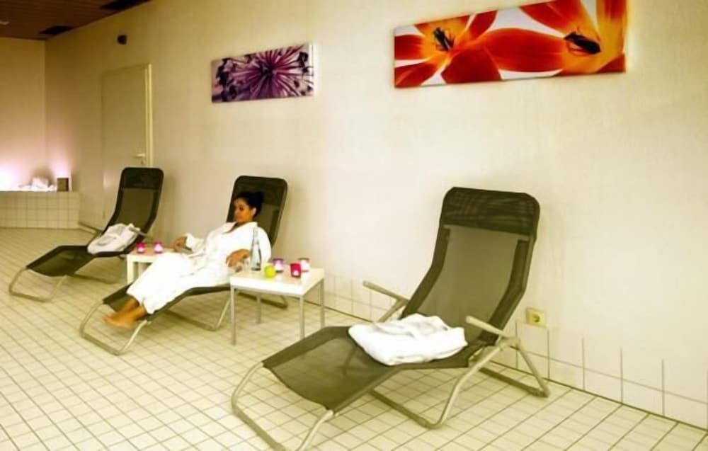 Фото Hotel Ambiente Walldorf