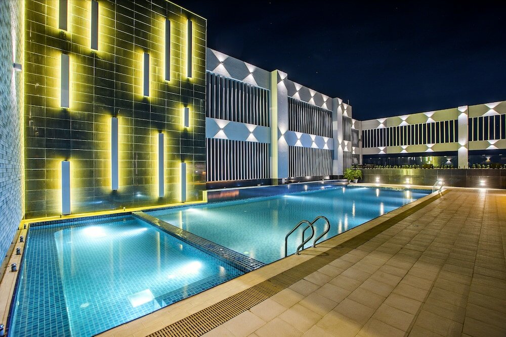 Фото Grand Sylhet Hotel & Resort