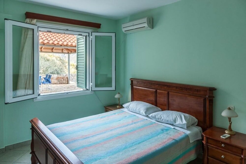 Фото Epidavros Seascape