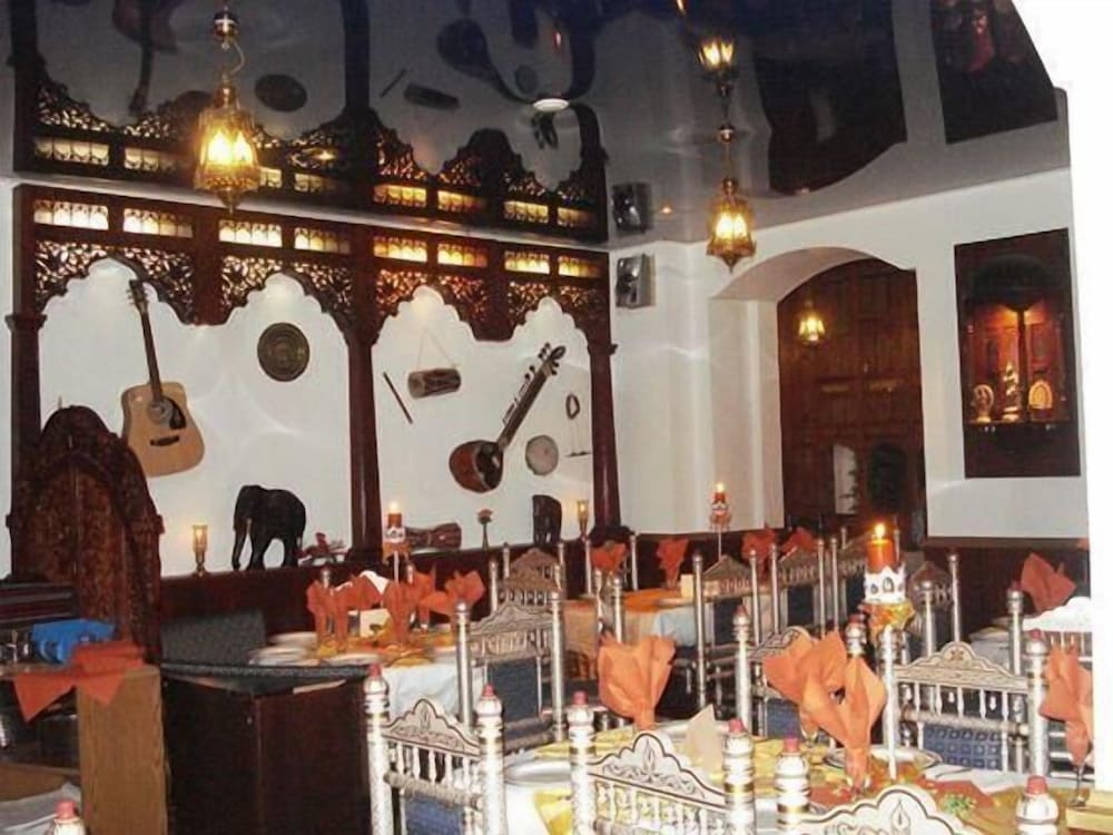 Фото Hotel Starkenburger Hof