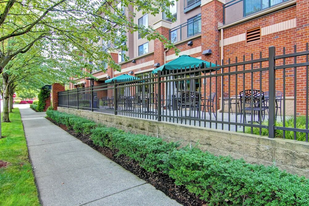 Фото Hilton Garden Inn Seattle/Issaquah