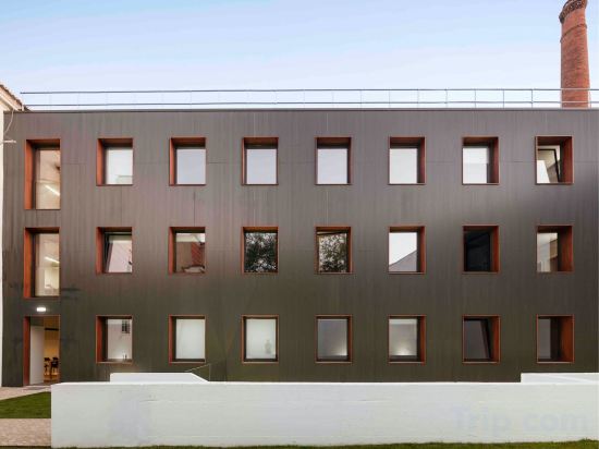 Фото Selina Secret Garden Lisbon