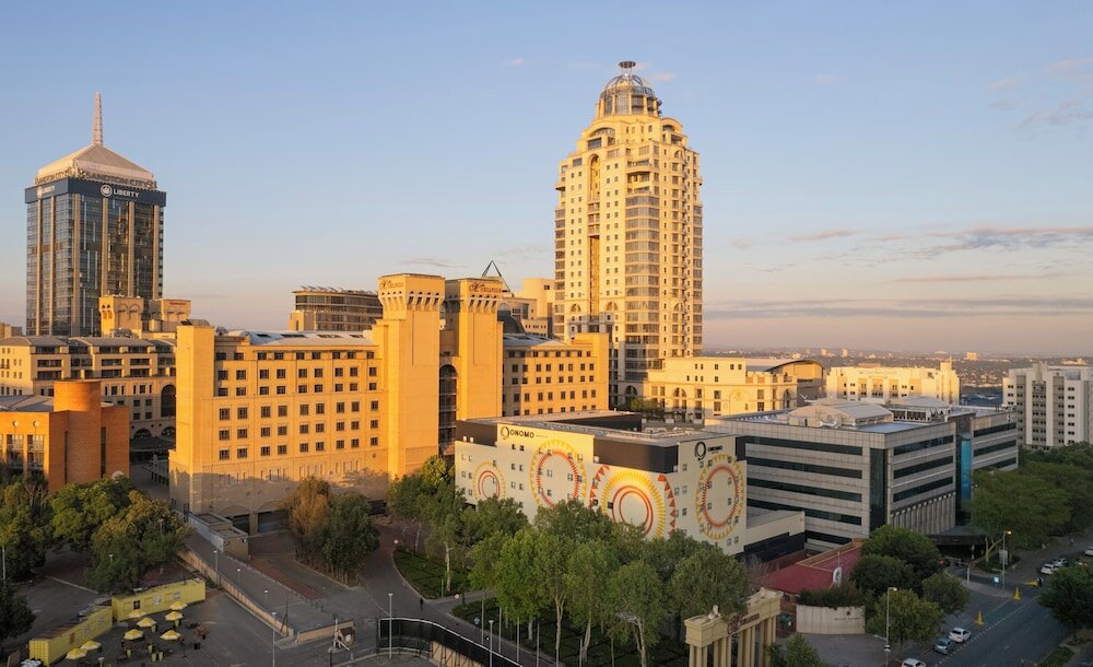 Фото отеля 2