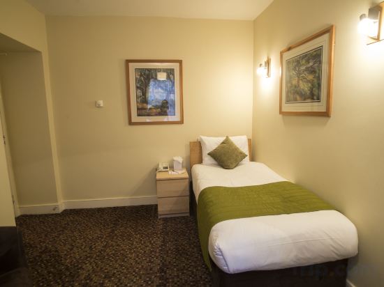 Фото The Darlington Hyde Park