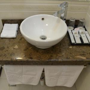 Фото Goldman Empire