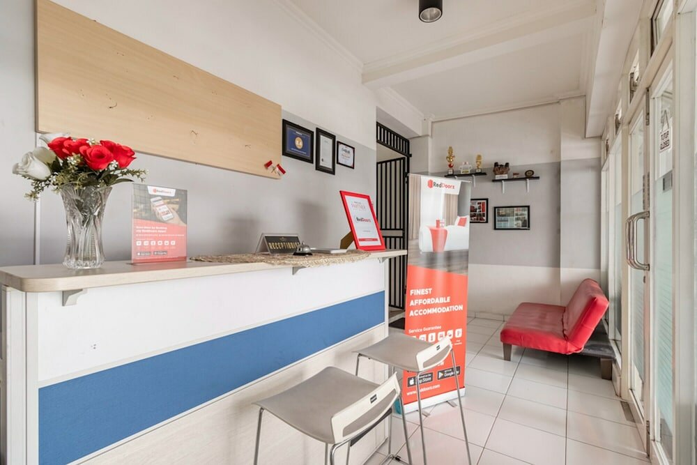 Фото RedDoorz Syariah @ Wisma Arya 2