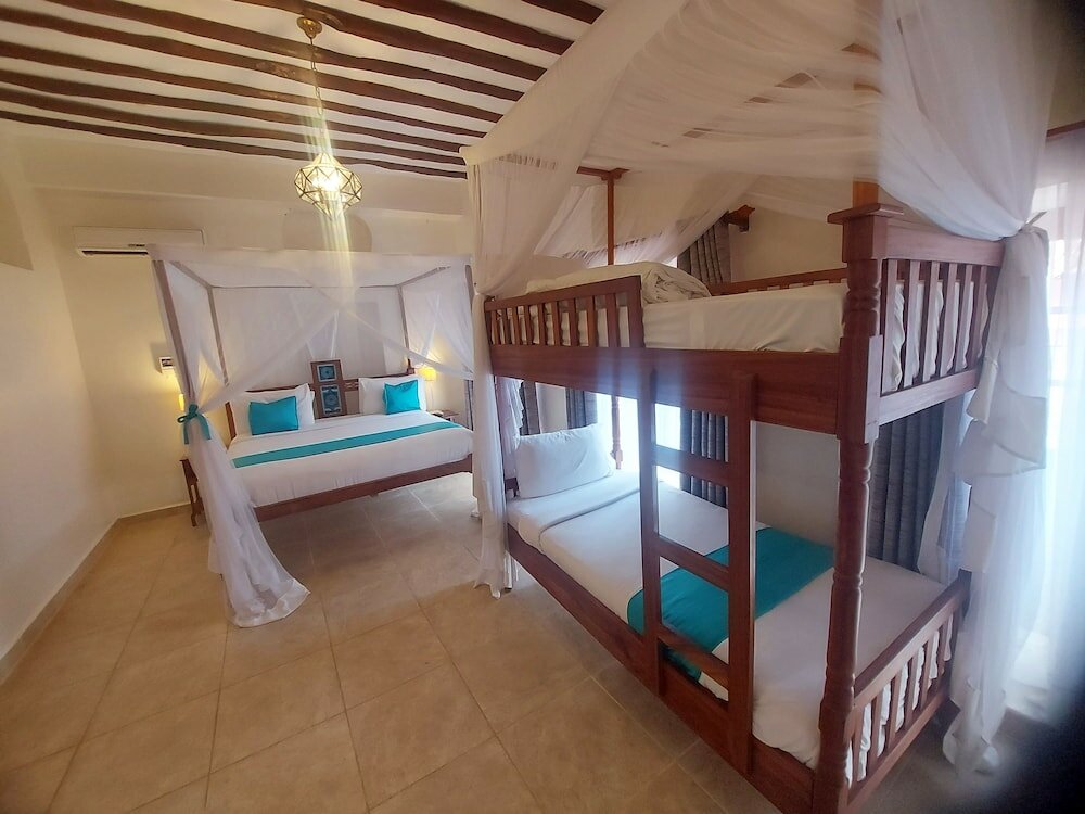 Фото Maru Maru Hotel