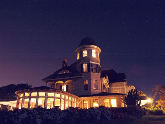 Фото Castle Hill Inn