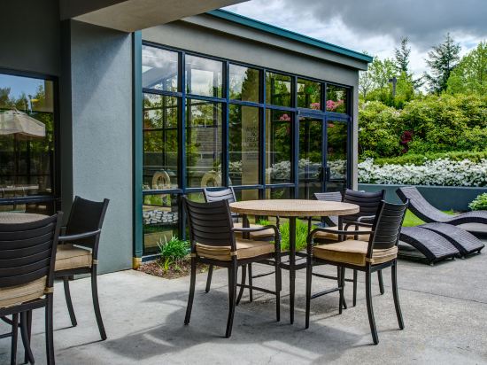 Фото Holiday Inn Express Bellingham, an Ihg Hotel