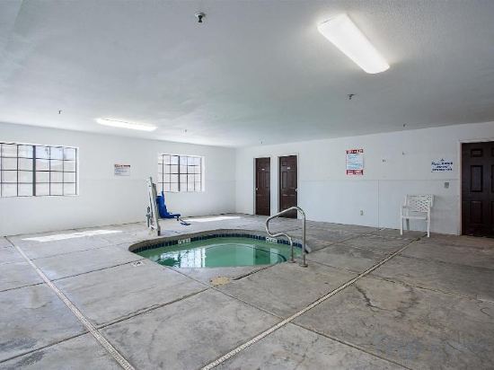 Фото Motel 6 Williams, Az - West - Grand Canyon