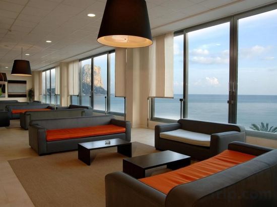 Фото Hotel Bahía Calpe by Pierre & Vacances
