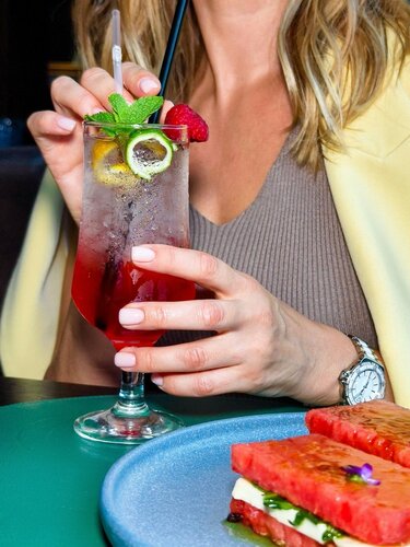 Гостиница Астро Плаза в Видном