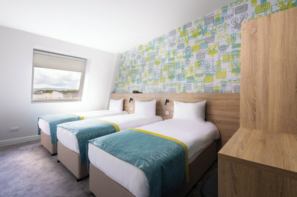 Фото Camden Deluxe Hotel