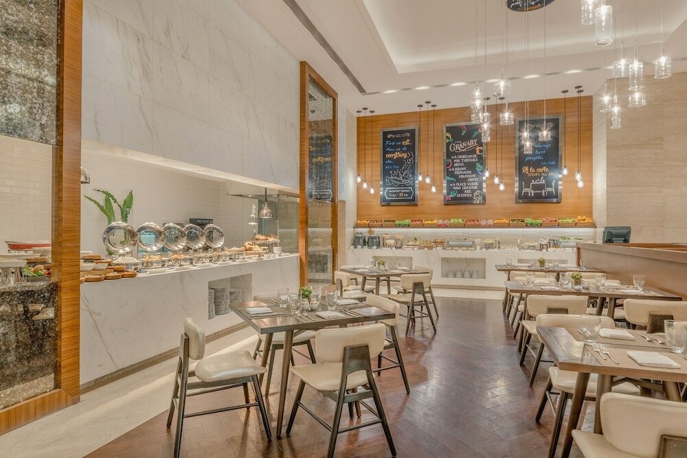 Фото Отель Richmonde Hotel Iloilo