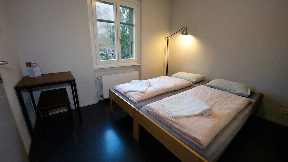 Фото Youth Hostel Zermatt
