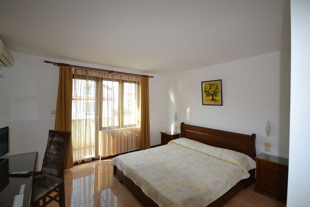 Фото Hotel More